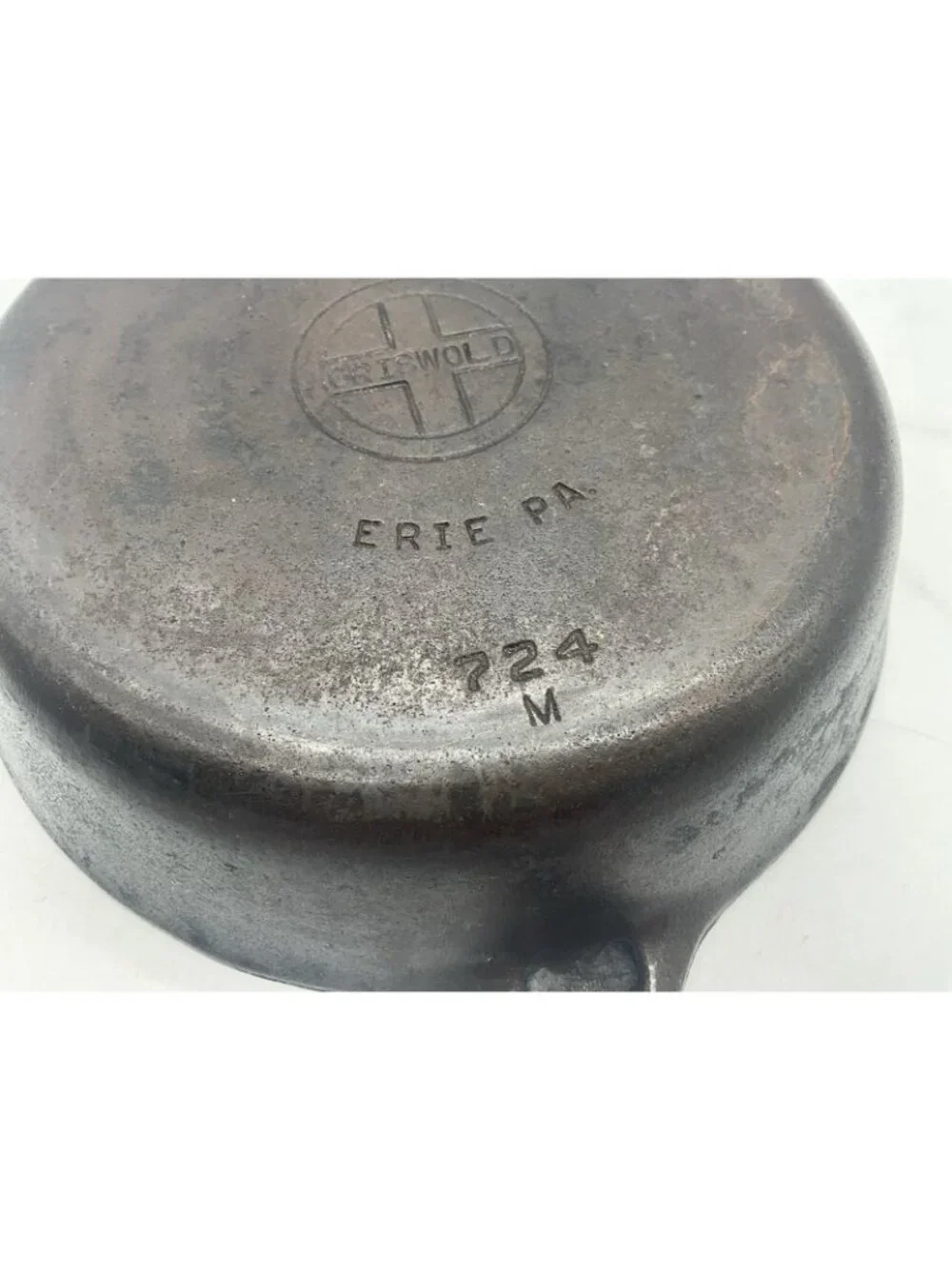 Griswold Vintage Cast Iron Skillet #5 with Small Block Logo MCM Collectible